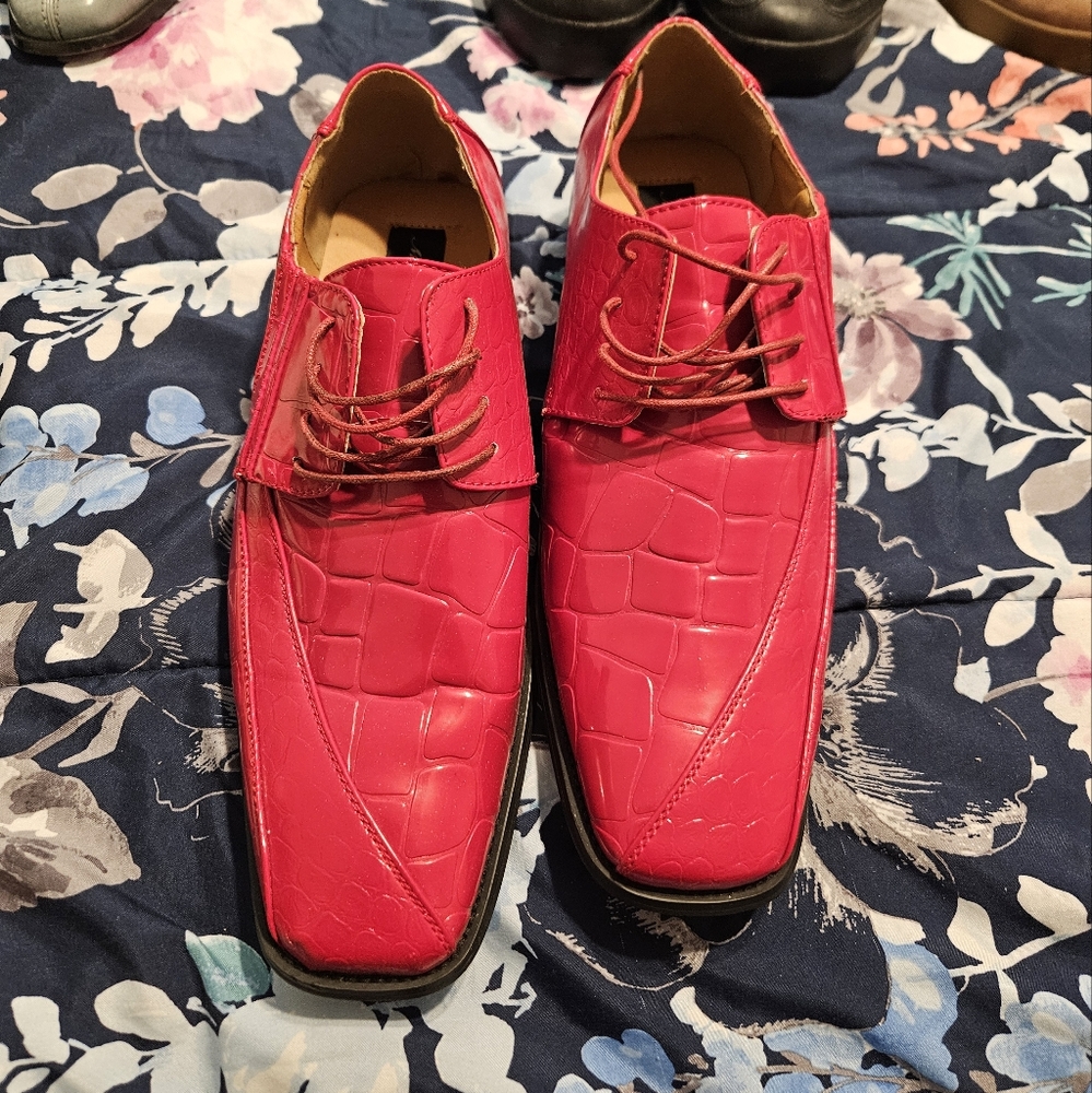 Mens dress shoes